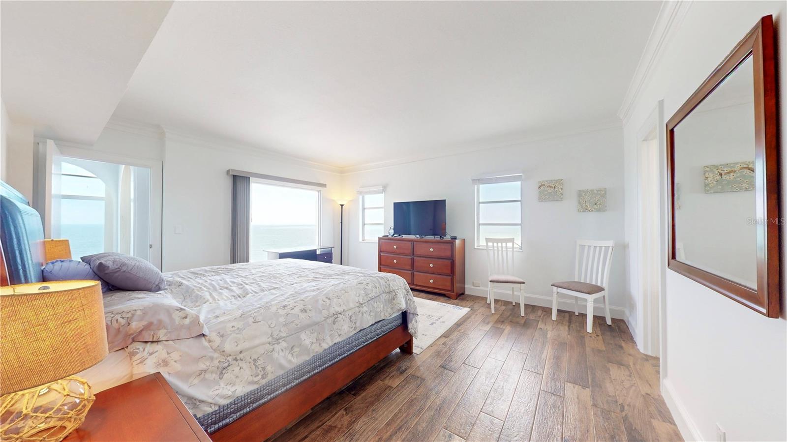 BEAU MONDE CONDO - Residential