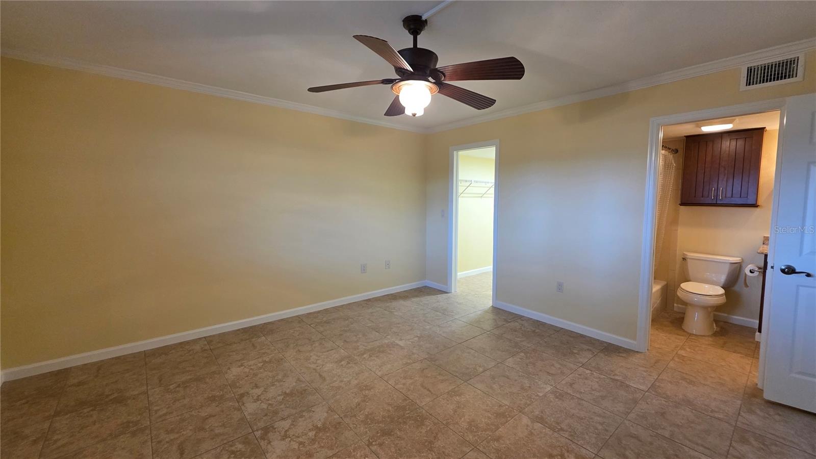 THE WATERWAY PH I - Residential Lease