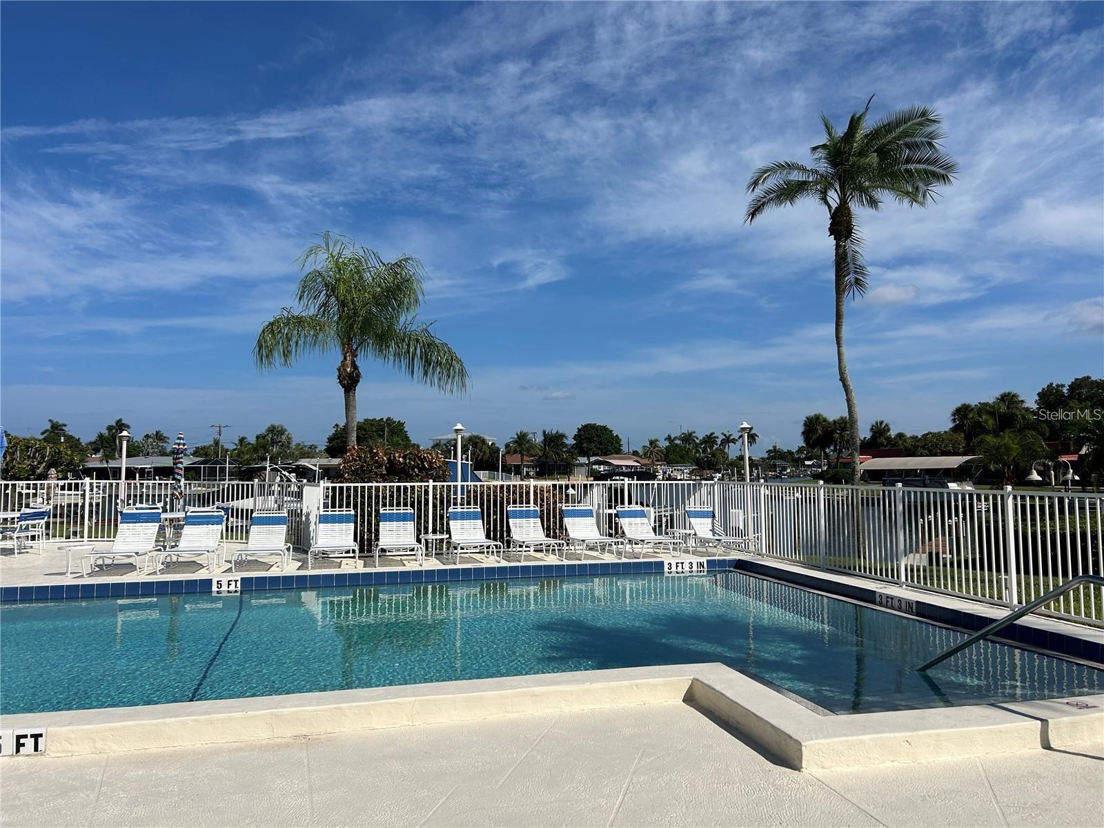 THE WATERWAY PH I - Residential Lease