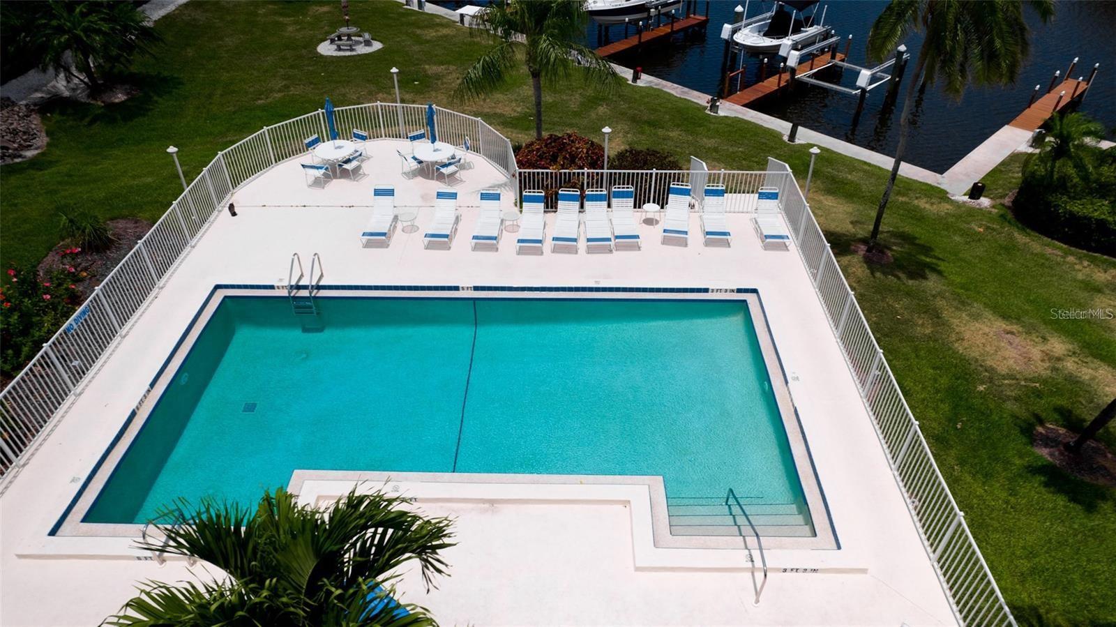 THE WATERWAY PH I - Residential Lease