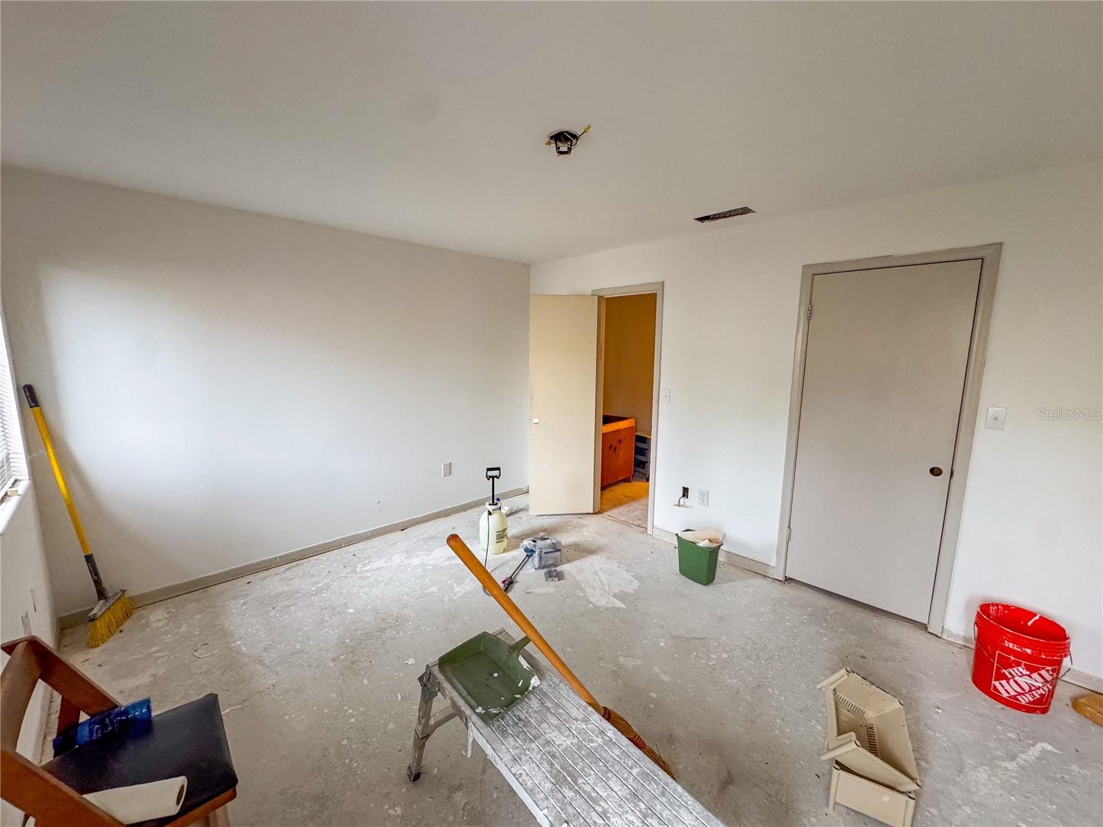 BIVENS LAKE ESTATES SOUTH - Residential