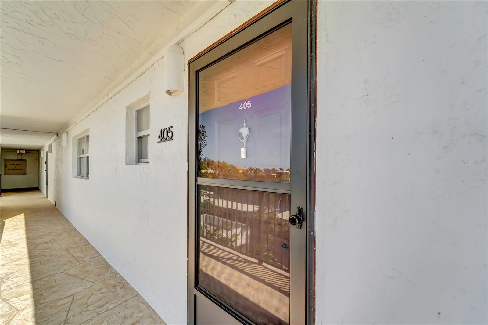 POINTE ON MIDNIGHT PASS - Residential