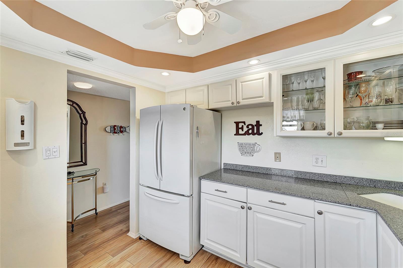 POINTE ON MIDNIGHT PASS - Residential