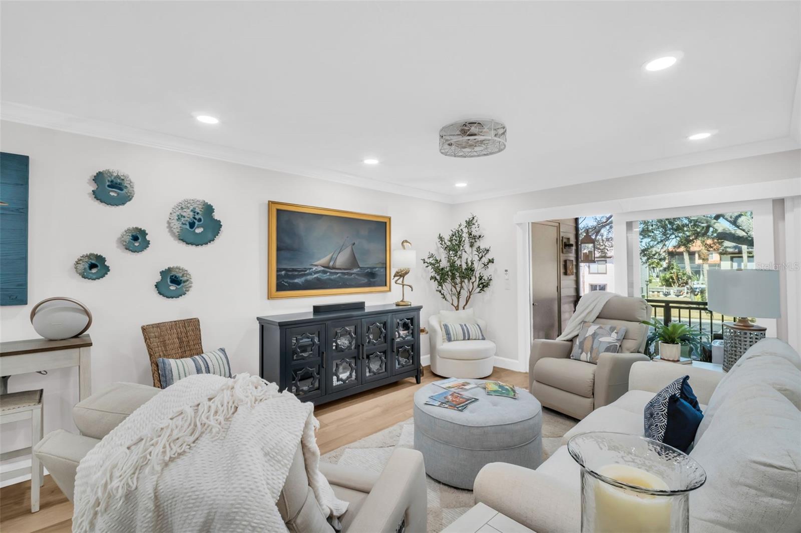 MOORINGS THE CONDO - Residential