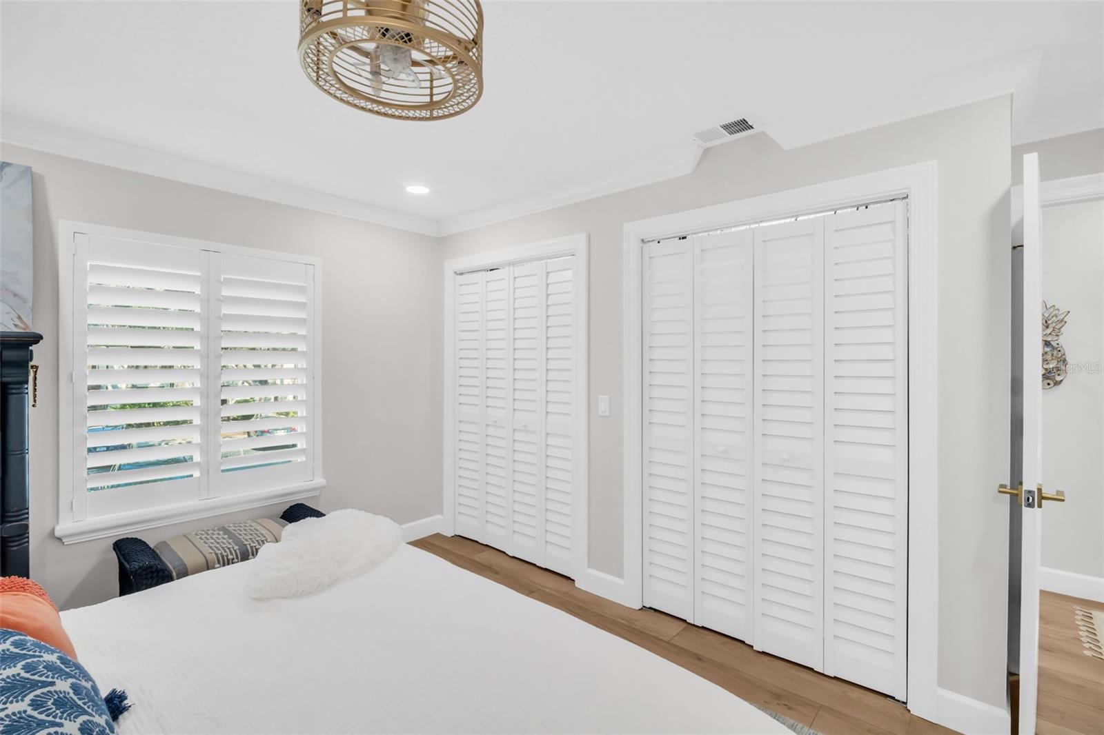 MOORINGS THE CONDO - Residential