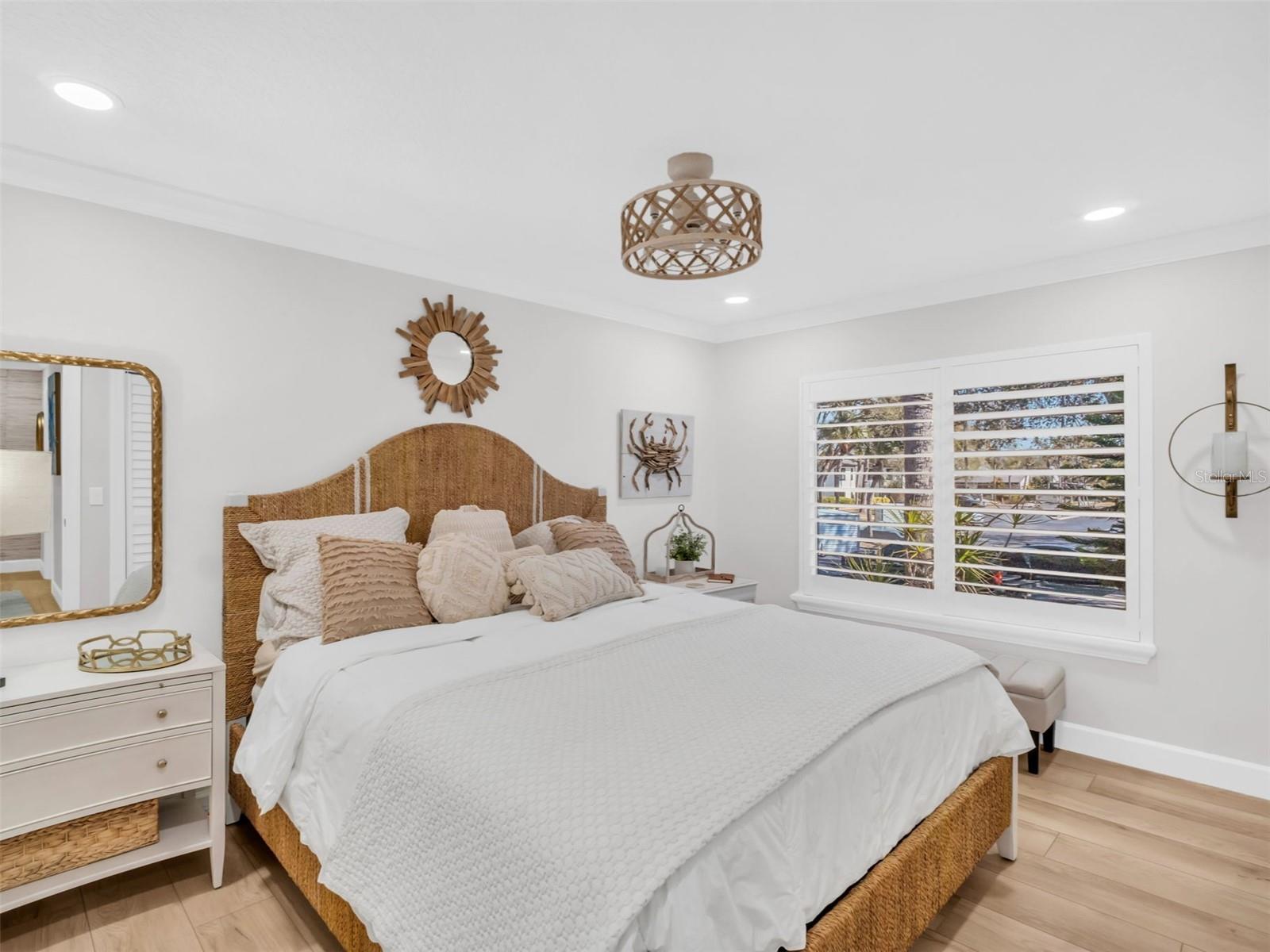 MOORINGS THE CONDO - Residential