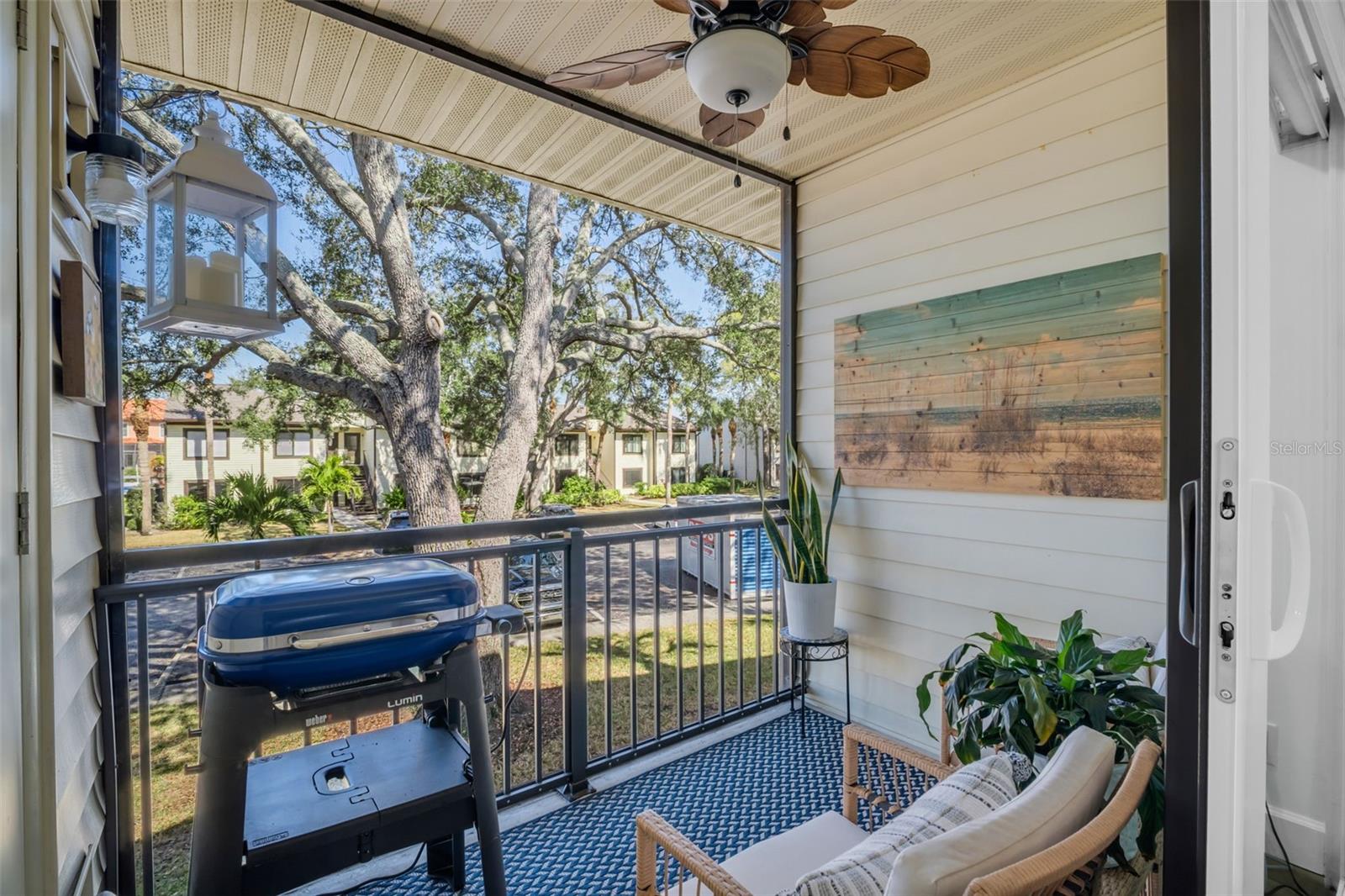 MOORINGS THE CONDO - Residential