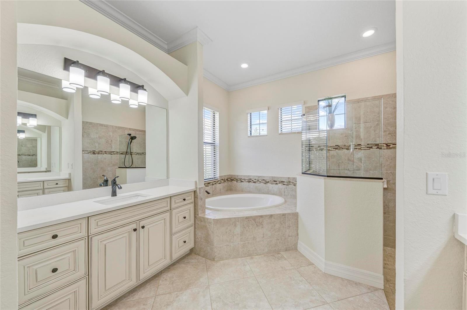 BRIDGEWATER PH III AT LAKEWOOD RANCH - Residential