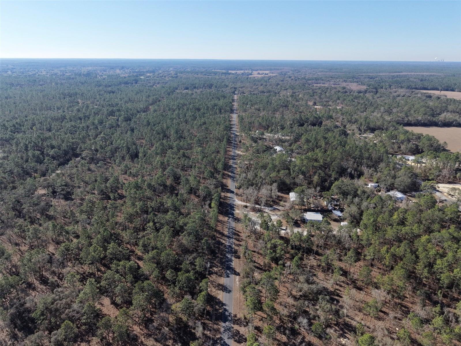 RAINBOW LAKES ESTATE - Land