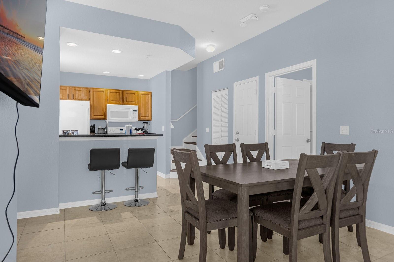 VENETIAN BAY VILLAGE CONDO PH 1 - Residential Lease