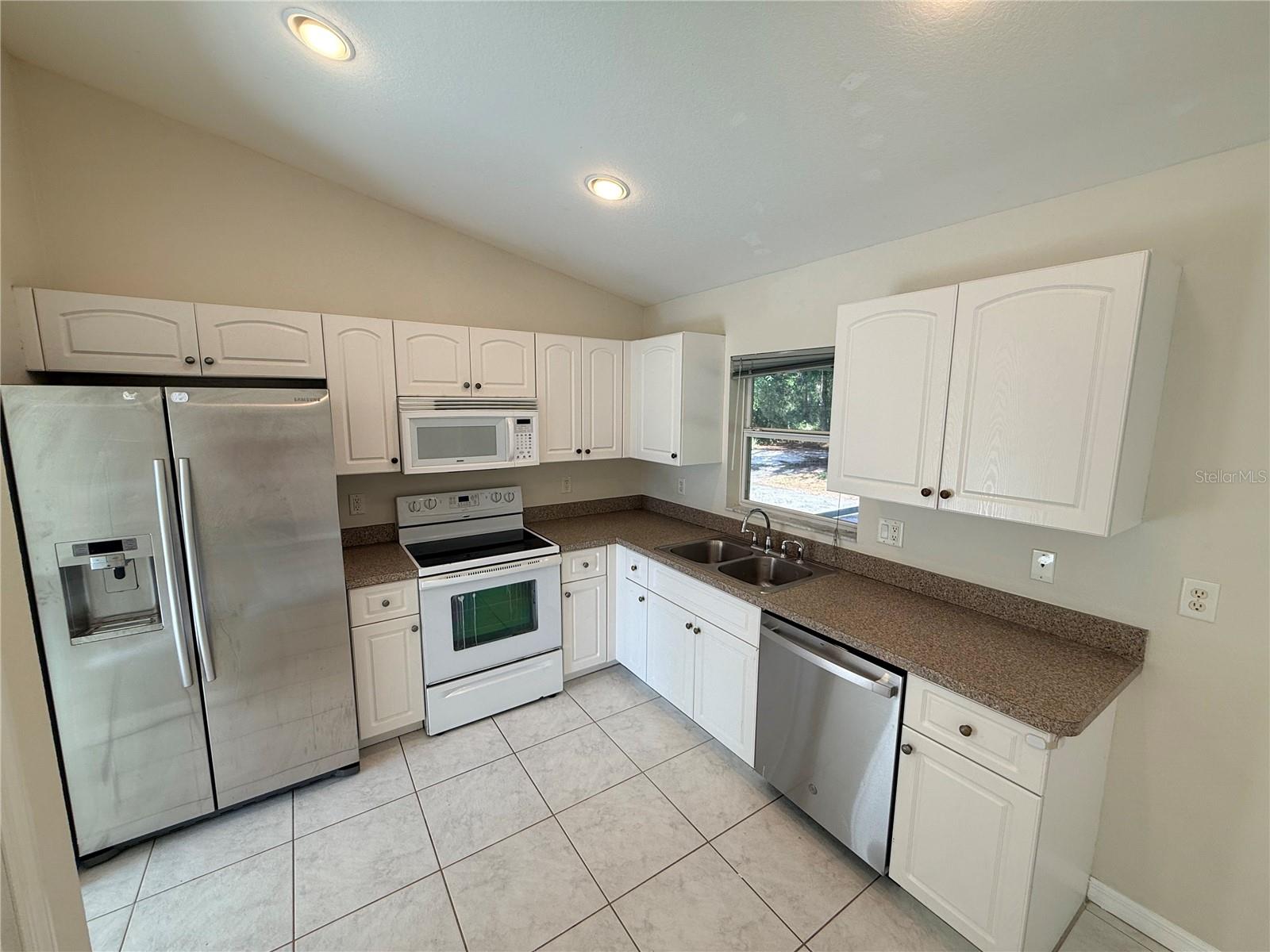 PORT CHARLOTTE SUB 27 - Residential Lease