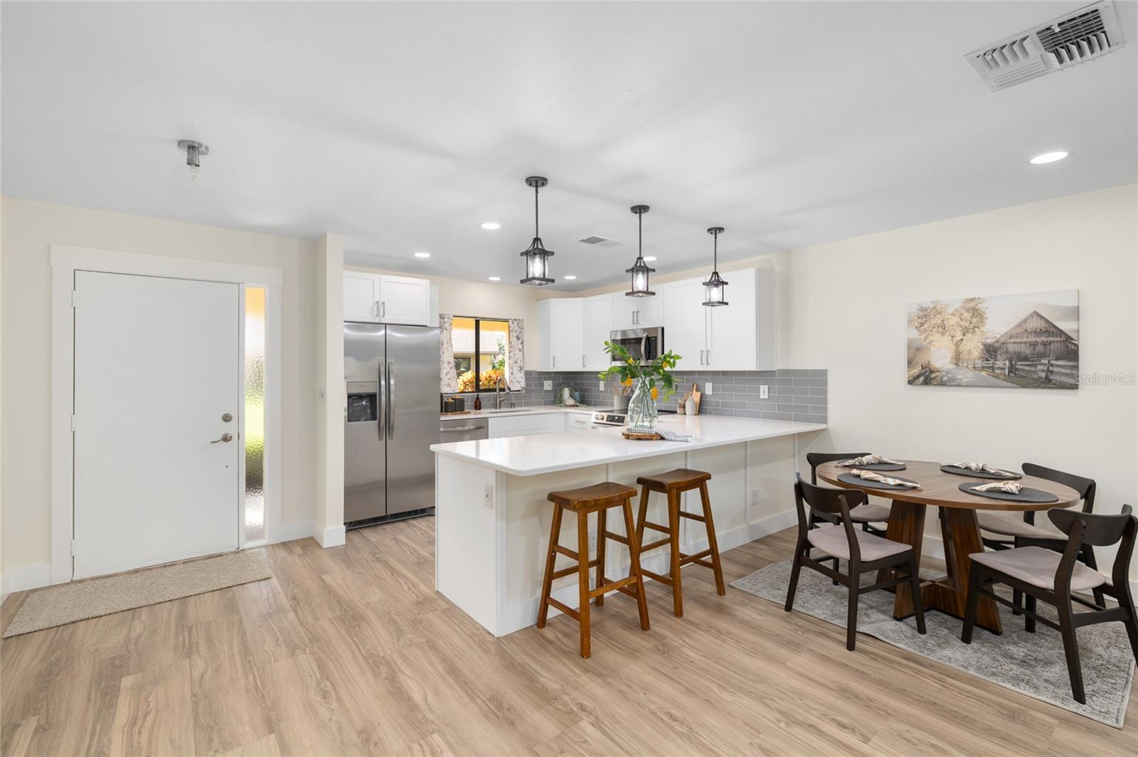 2561 OAKLEAF LANE 40B