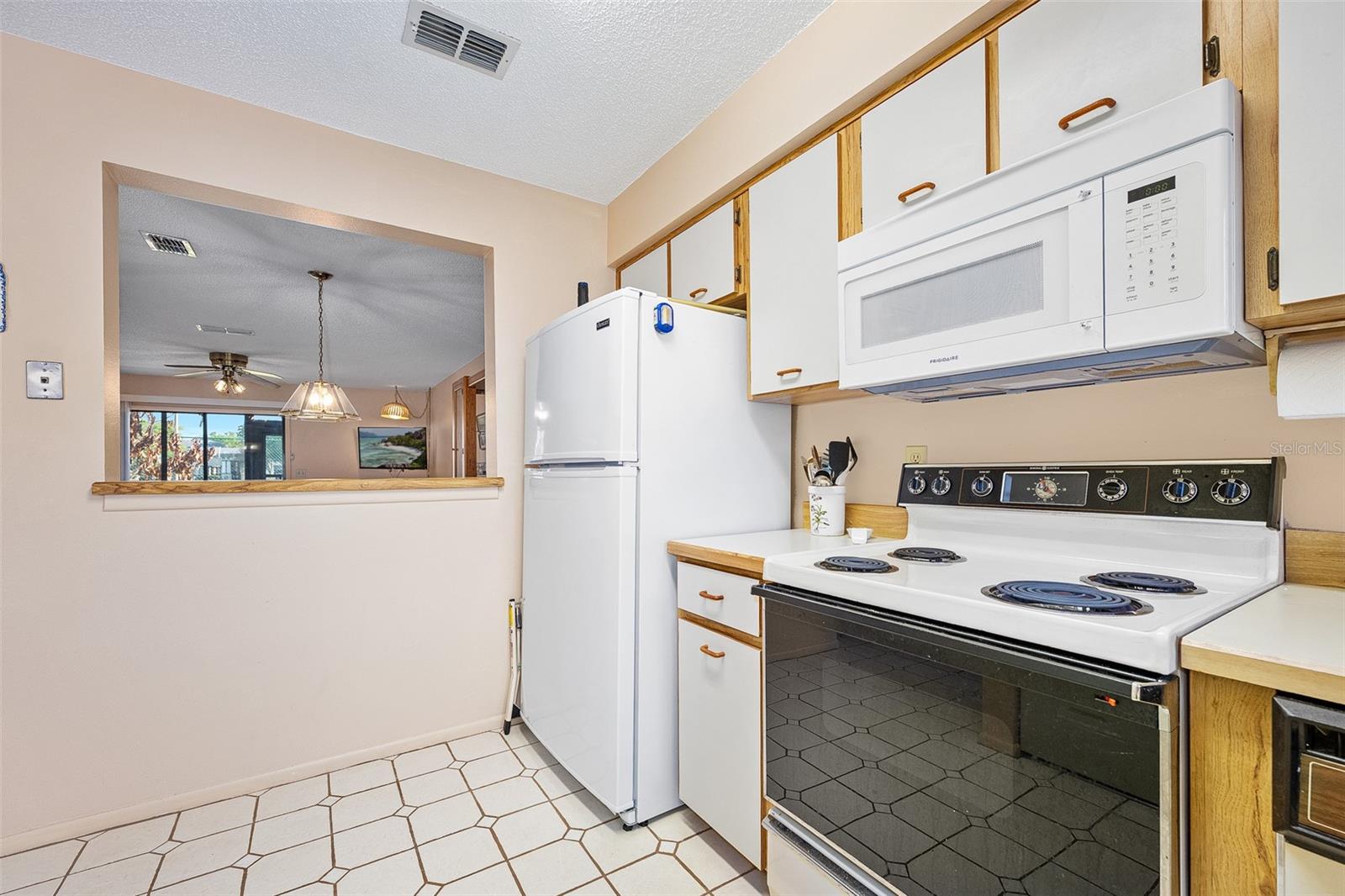 DEERWOOD PH 05 CONDO - Residential