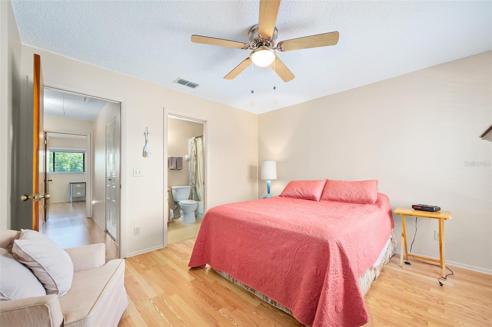 DEERWOOD PH 05 CONDO - Residential