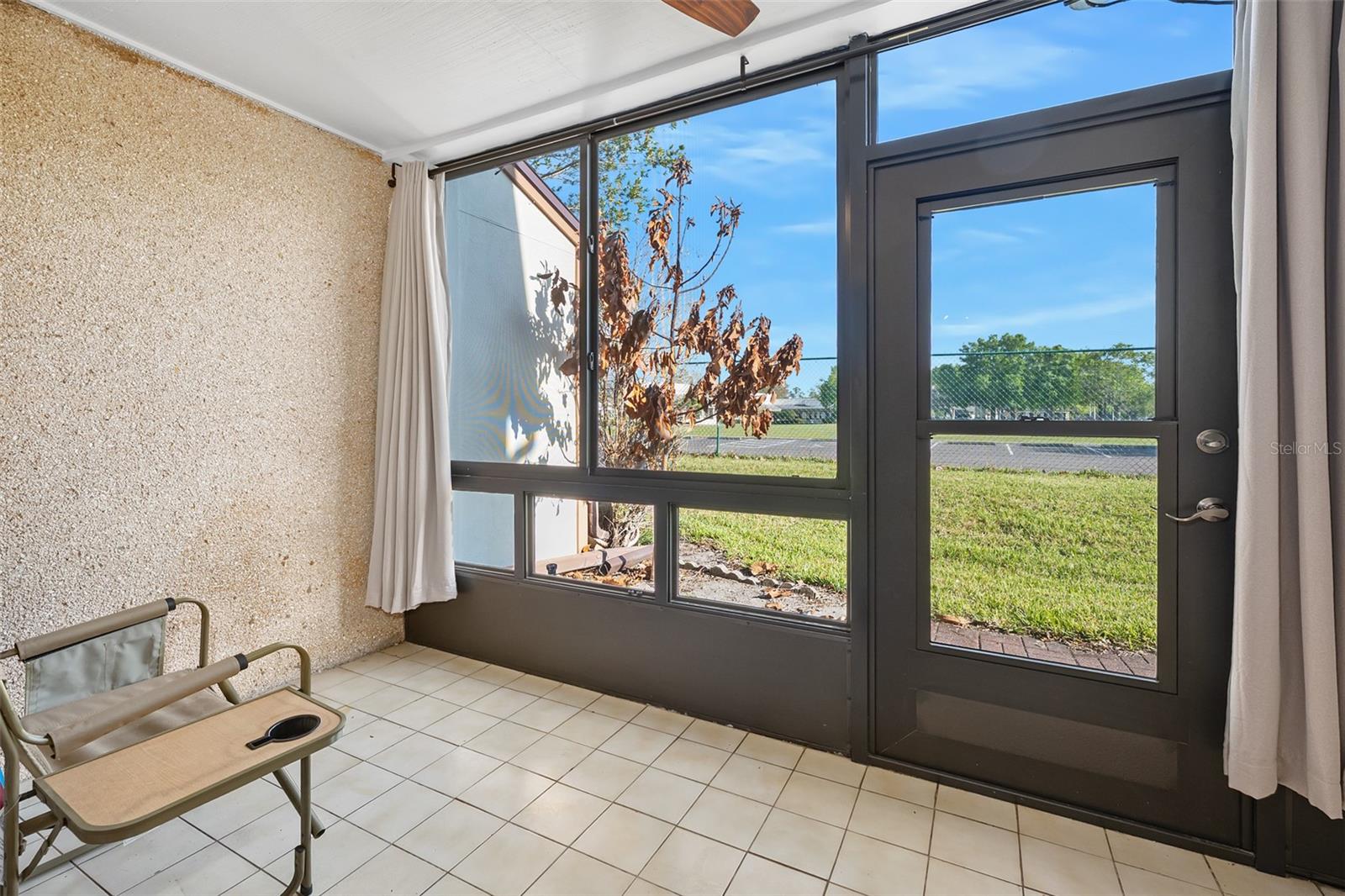 DEERWOOD PH 05 CONDO - Residential