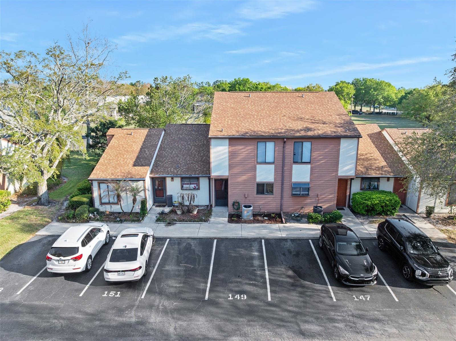 DEERWOOD PH 05 CONDO - Residential