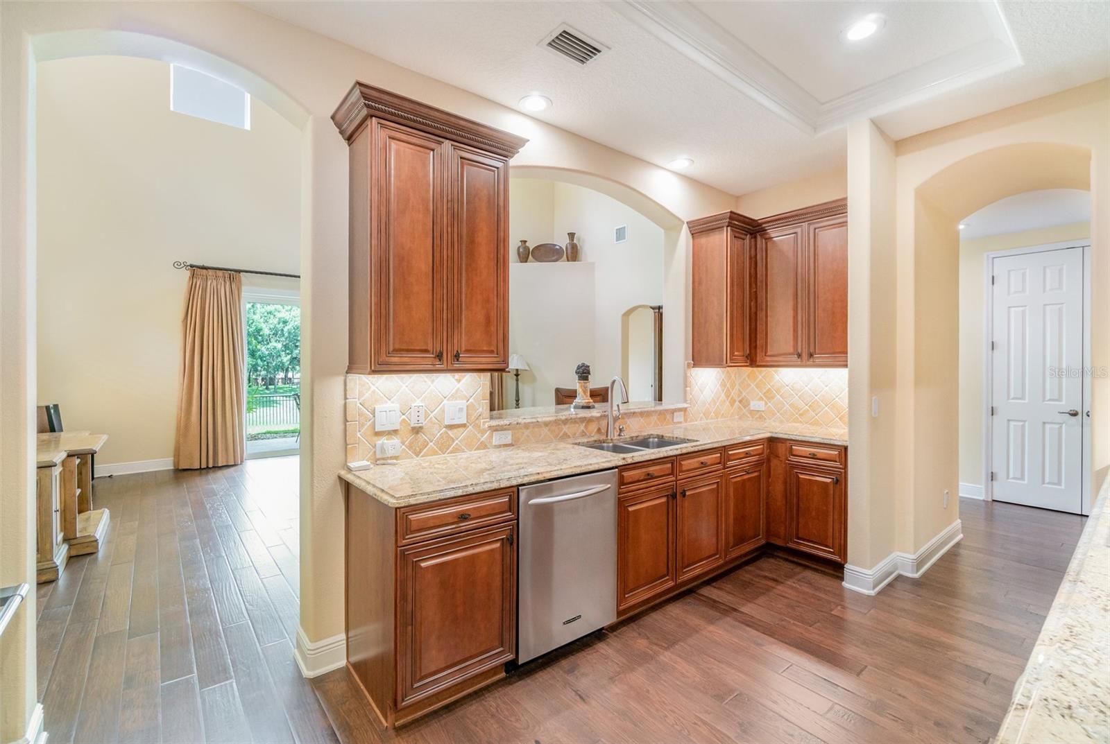 ENCLAVE/MAITLAND A-F - Residential Lease