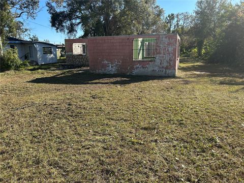 Photo of 2661 W 22nd Street, Sanford, FL 32771 (MLS # O6386768)