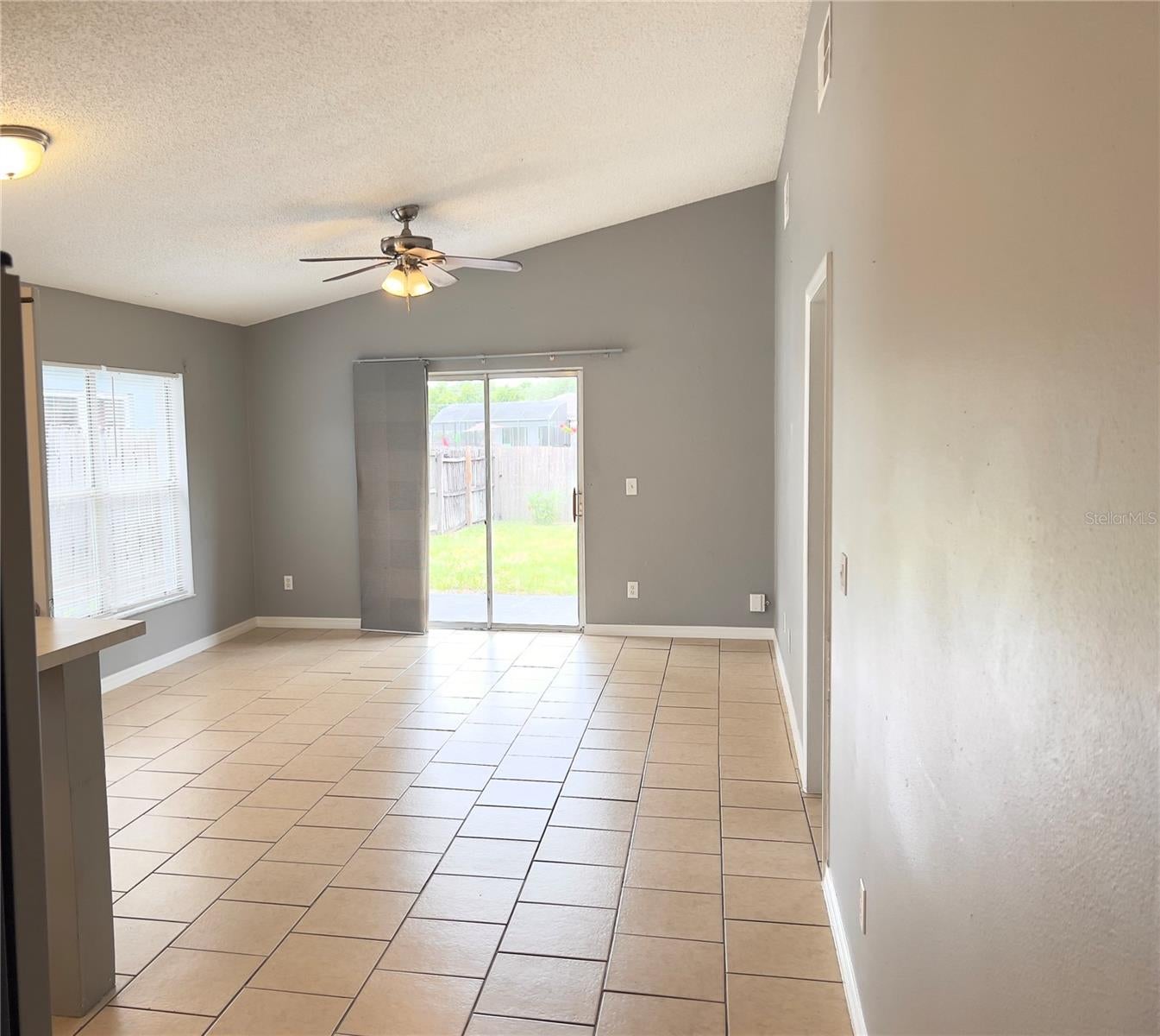 2212 ROSE BROOK COURT