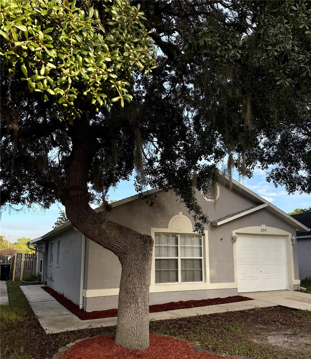 2212 ROSE BROOK COURT