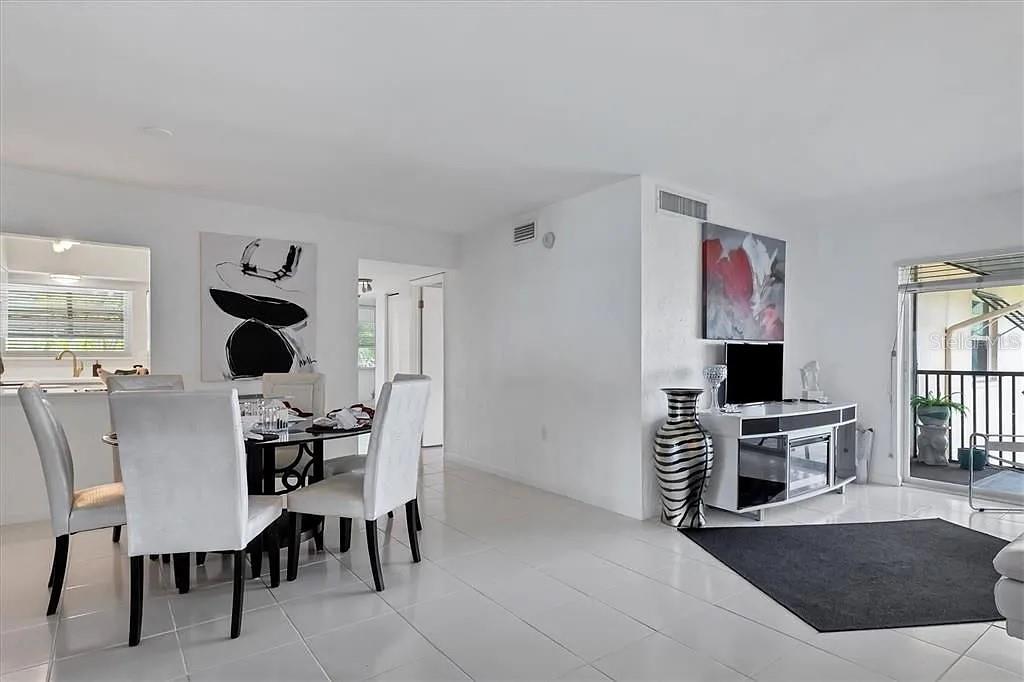 SEA VILLAGE - Residential Lease