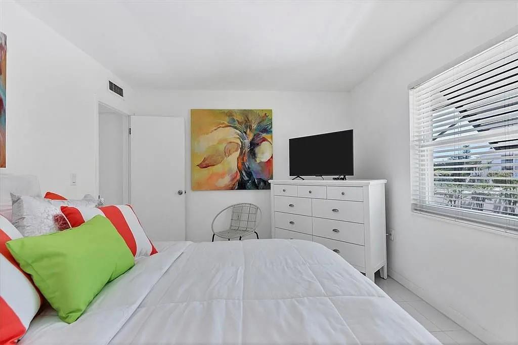SEA VILLAGE - Residential Lease