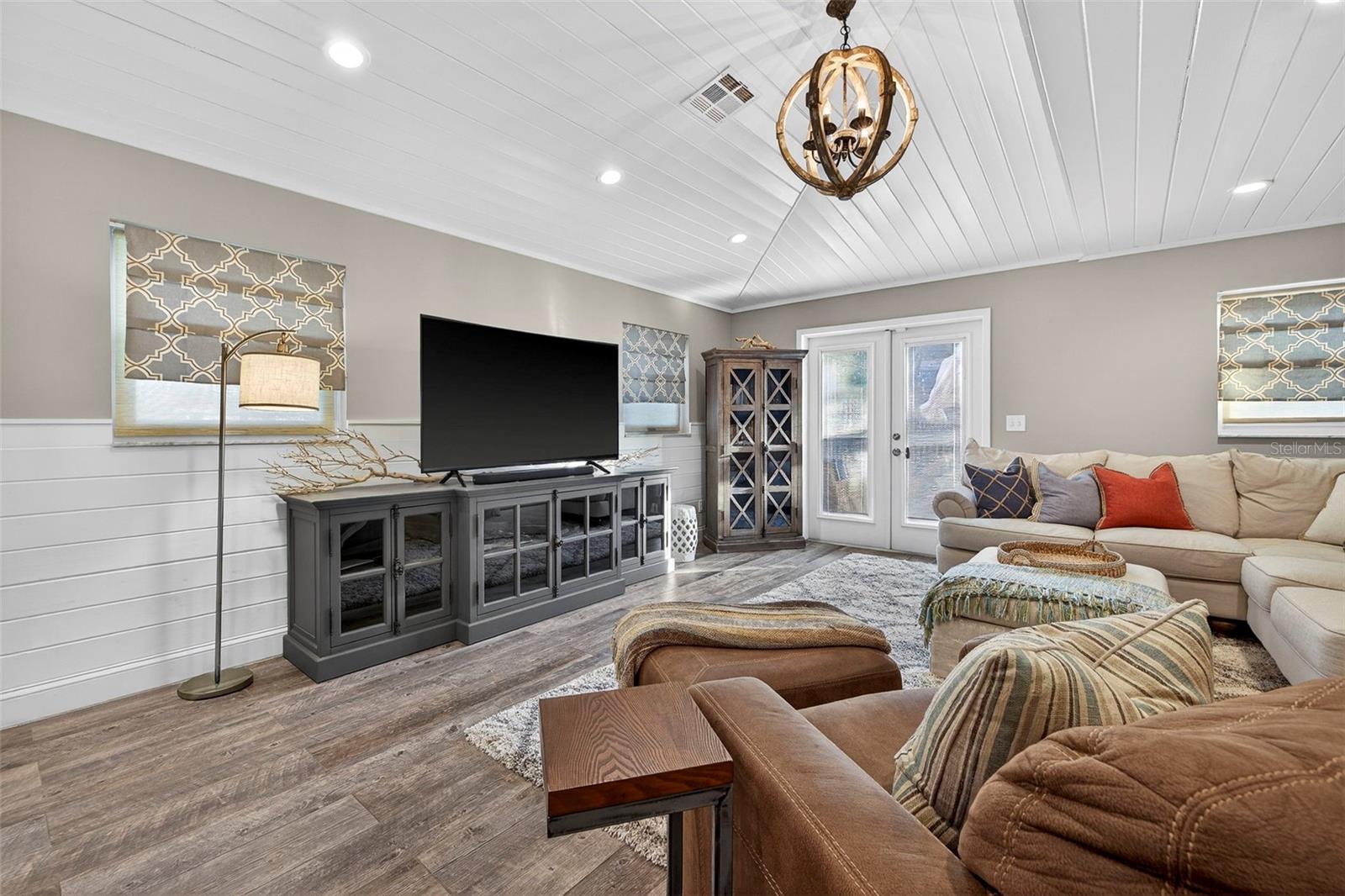 DON CE-SAR PLACE - Residential