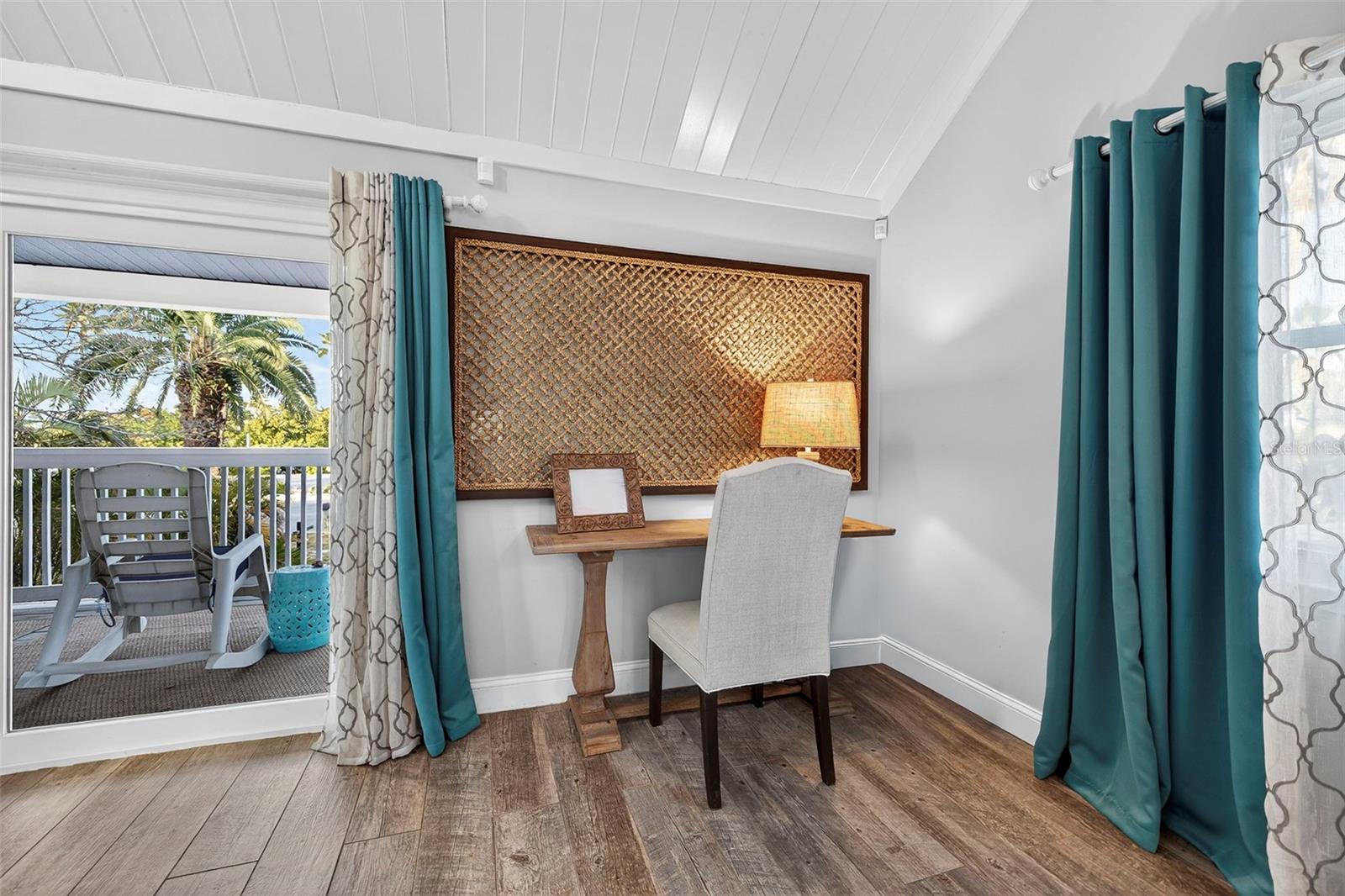 DON CE-SAR PLACE - Residential