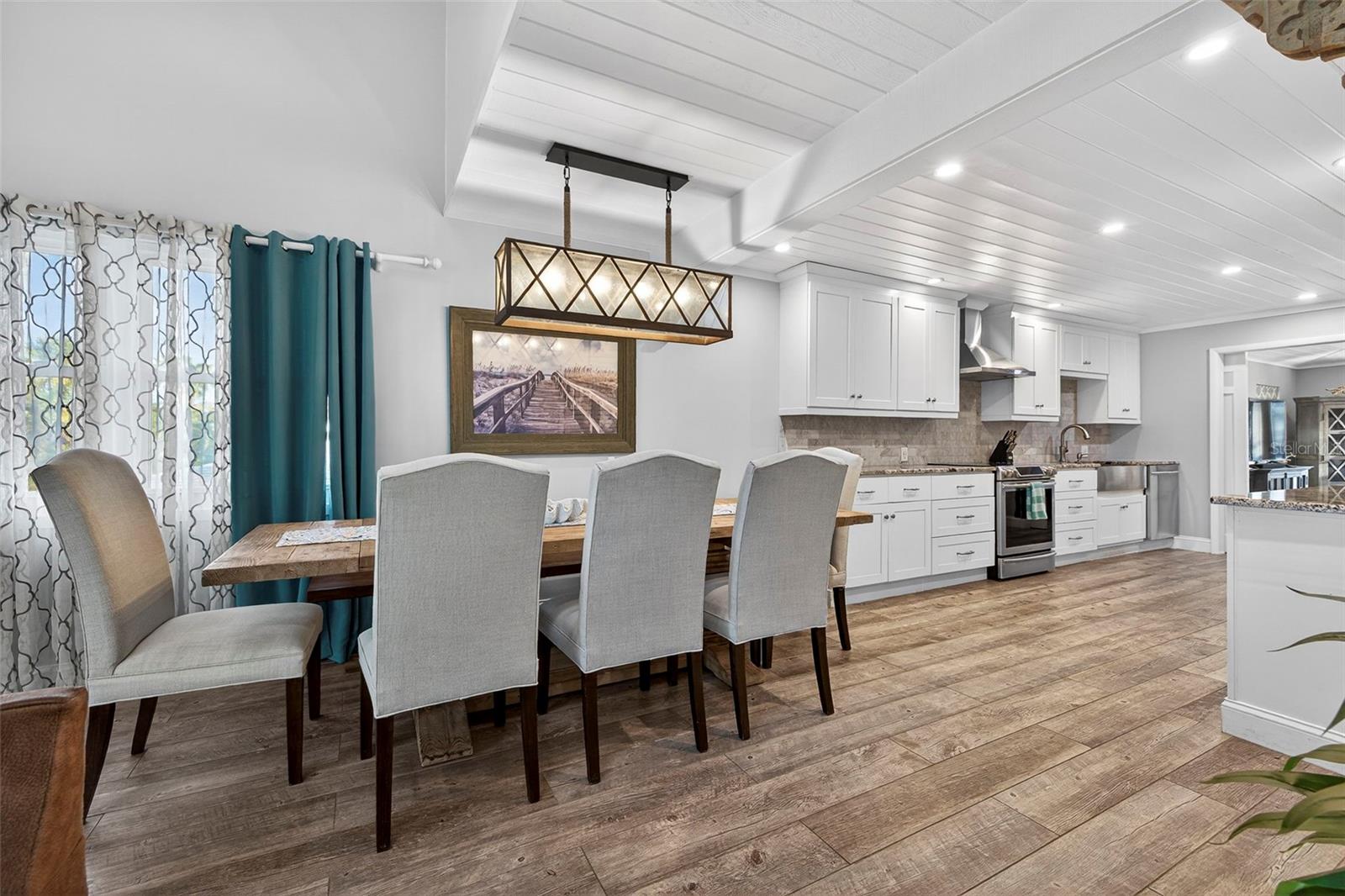 DON CE-SAR PLACE - Residential