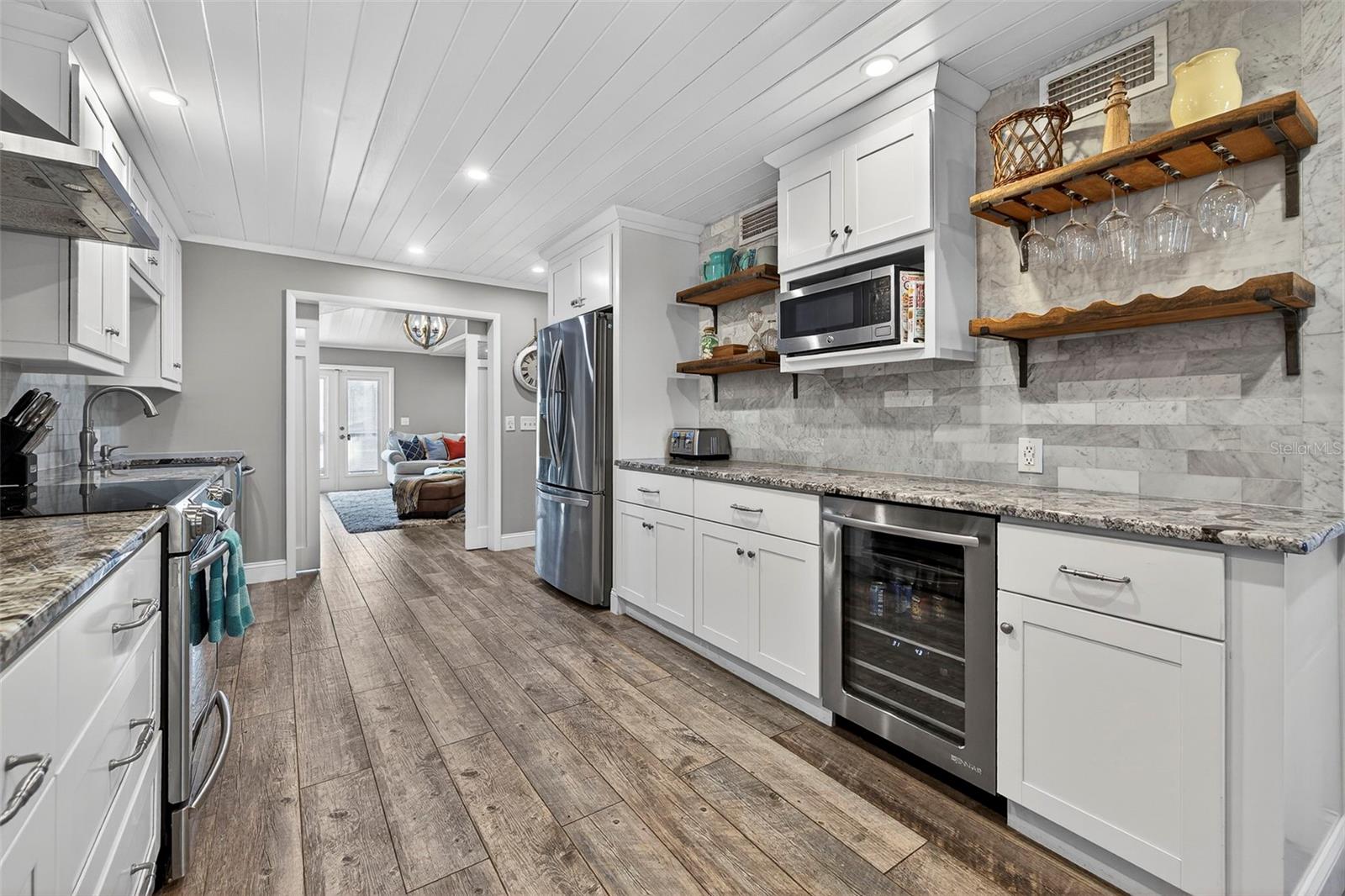 DON CE-SAR PLACE - Residential