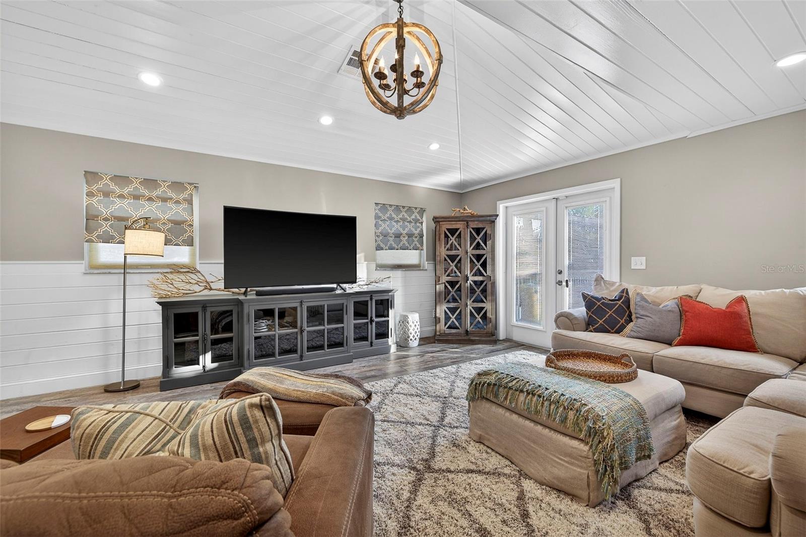 DON CE-SAR PLACE - Residential