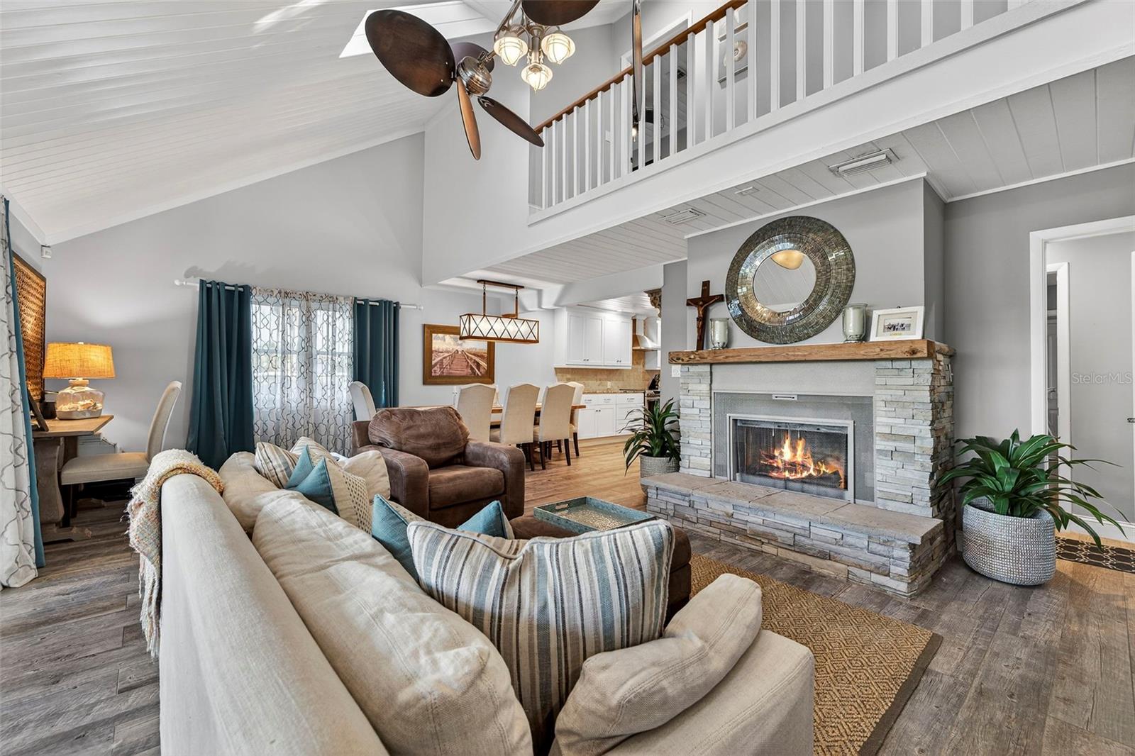 DON CE-SAR PLACE - Residential