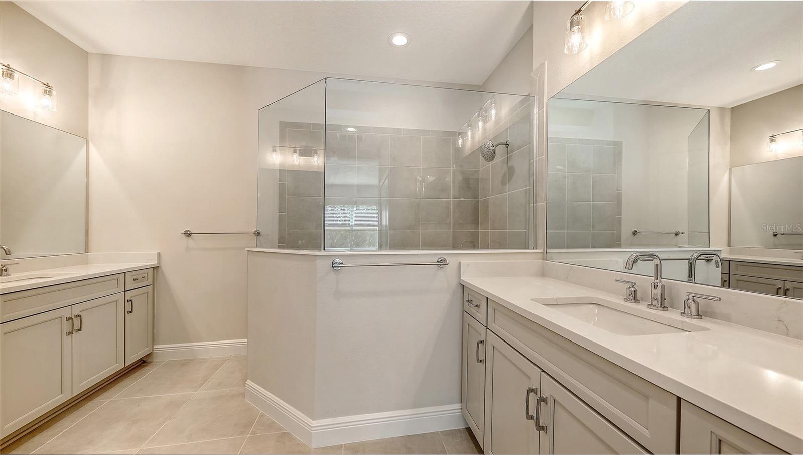 11533 GREAT BROOK LANE, PARRISH, FL, 34219 3 11533 GREAT BROOK LANE