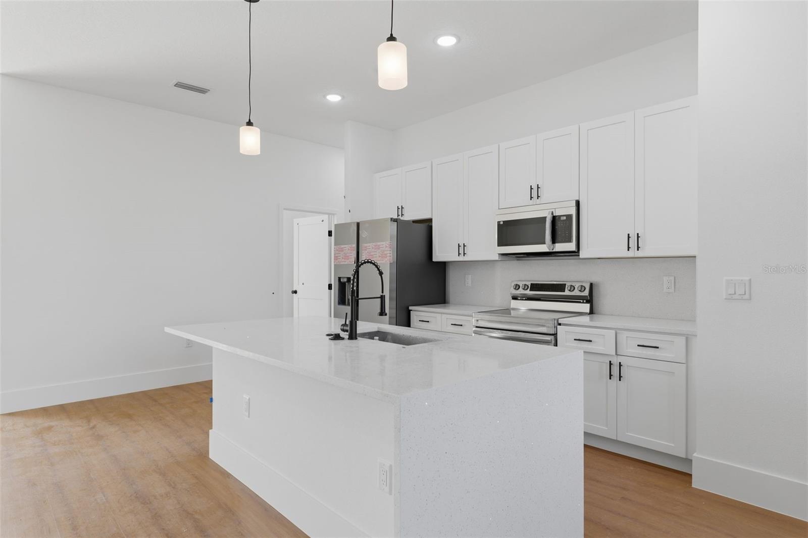 MARION OAKS UN 10 - Residential