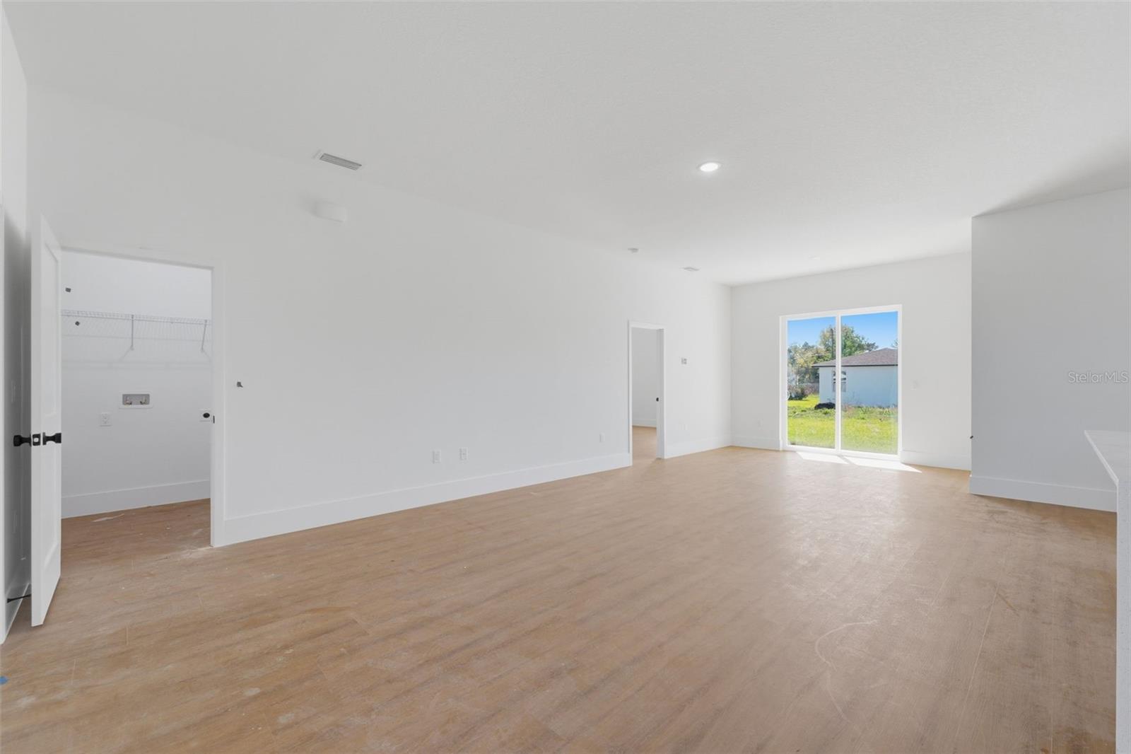 MARION OAKS UN 10 - Residential