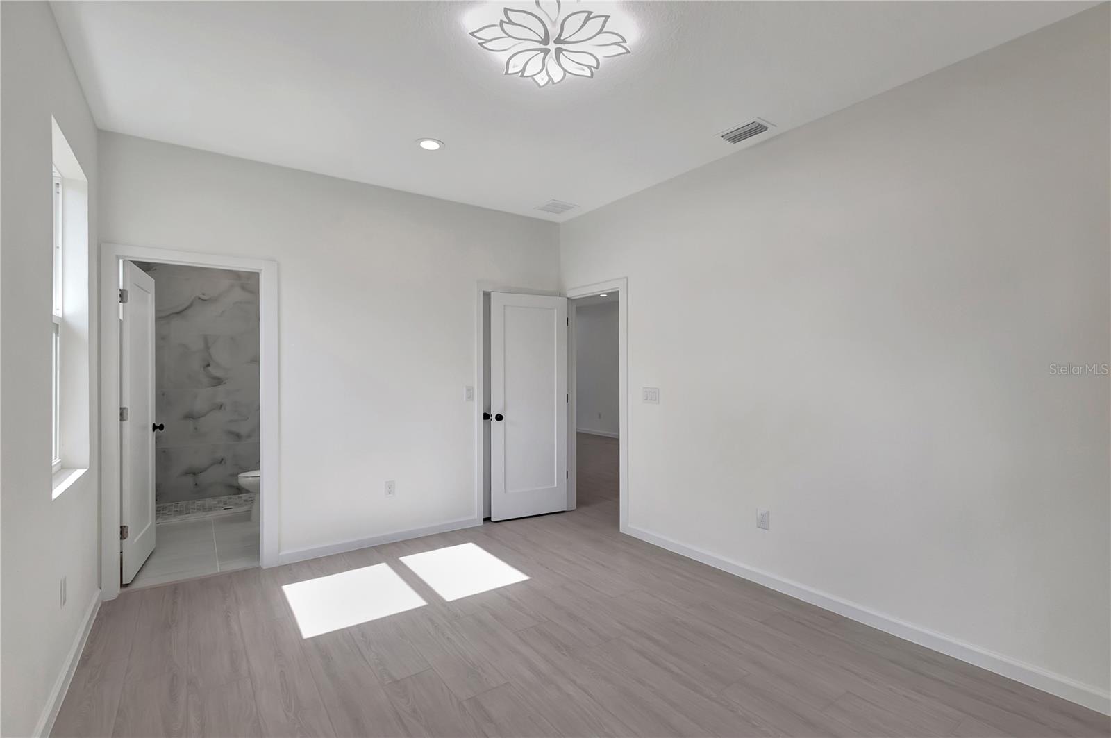 ZION HEIGHTS - Residential