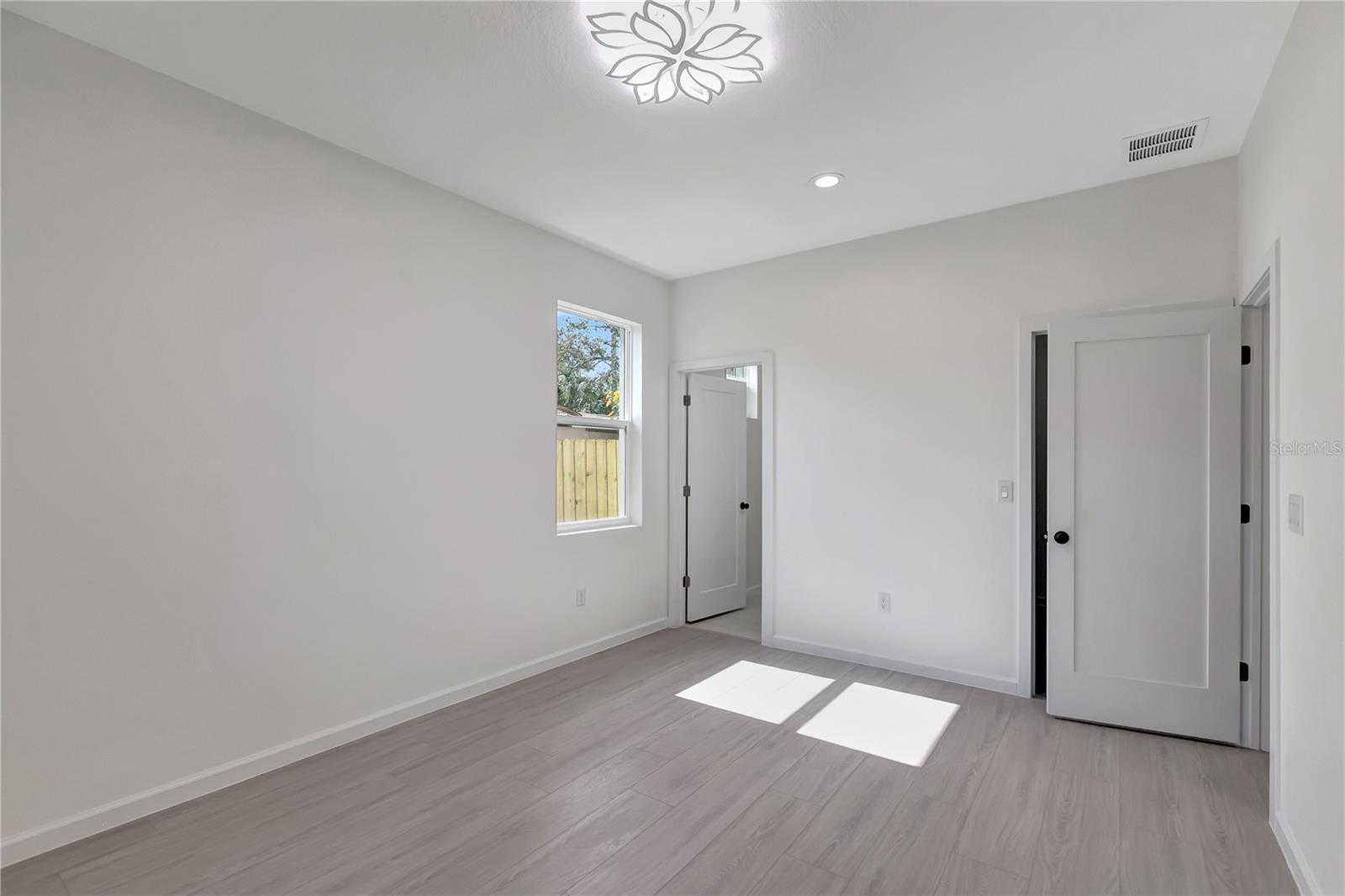 ZION HEIGHTS - Residential