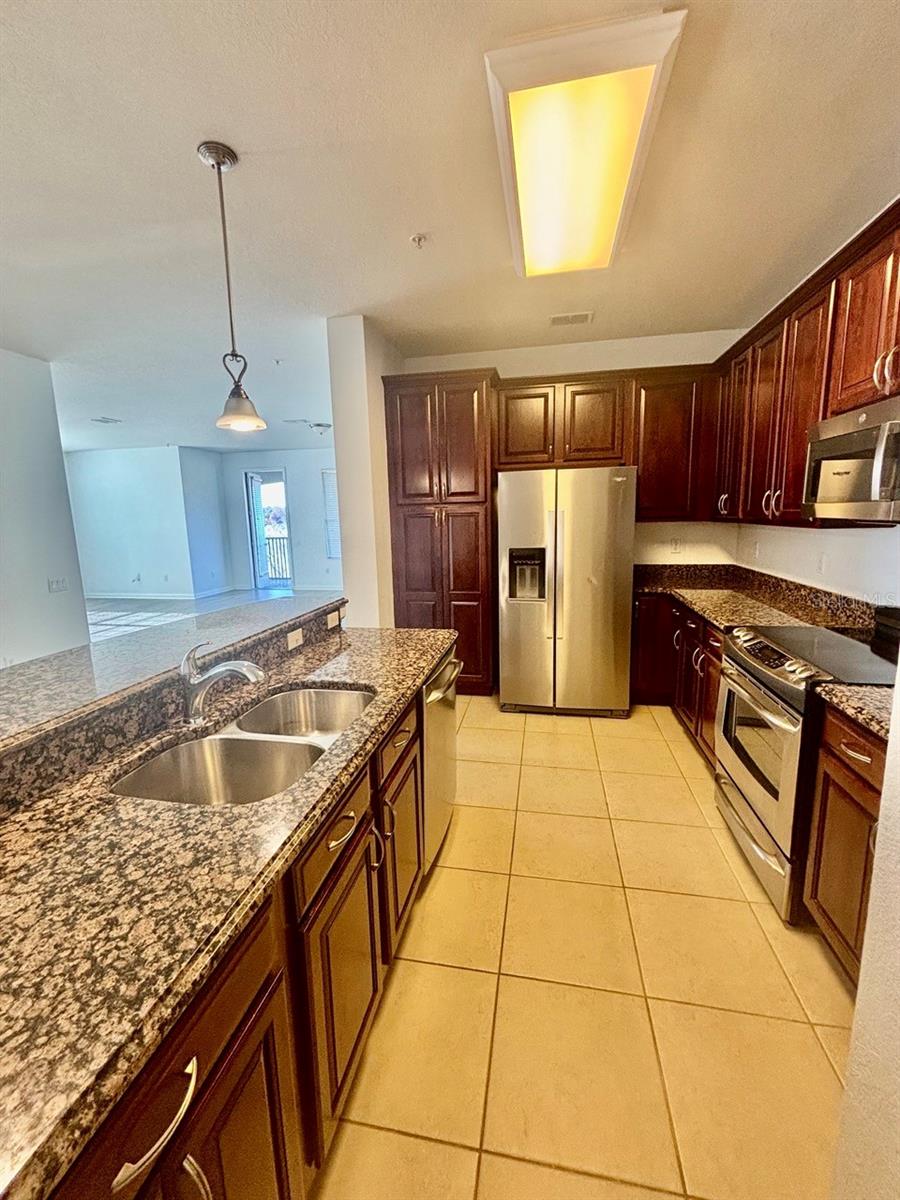 STONEBRIDGE RESERVE PH 03 - Residential Lease