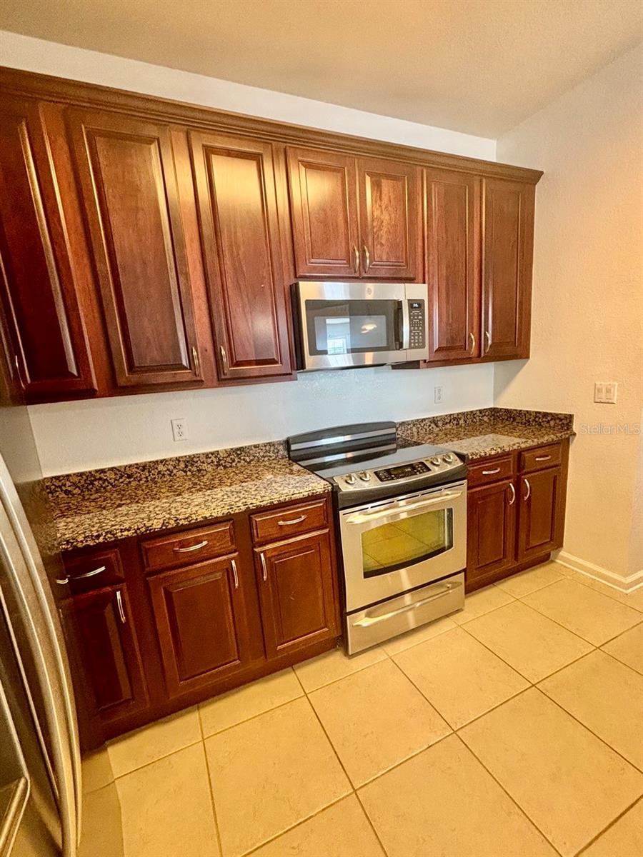 STONEBRIDGE RESERVE PH 03 - Residential Lease