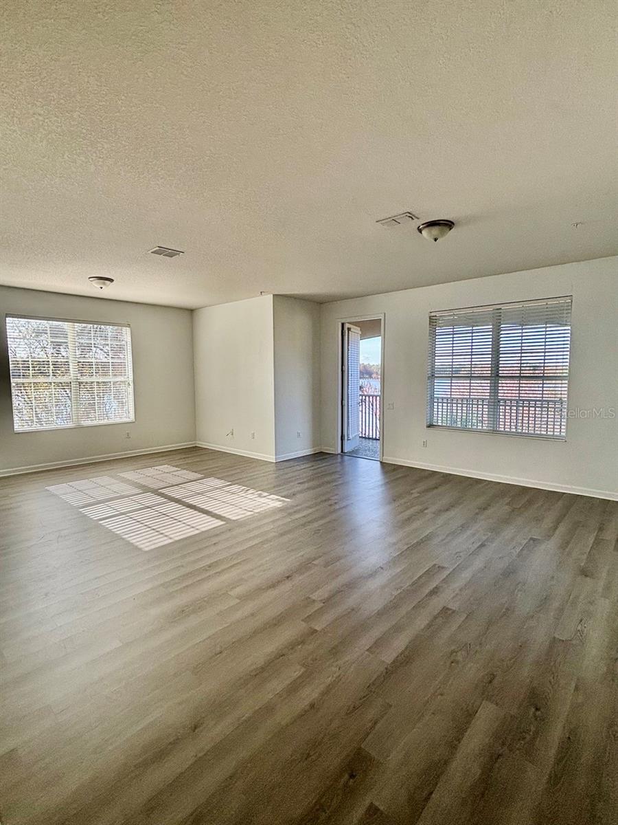 STONEBRIDGE RESERVE PH 03 - Residential Lease