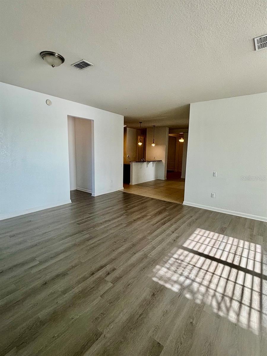 STONEBRIDGE RESERVE PH 03 - Residential Lease