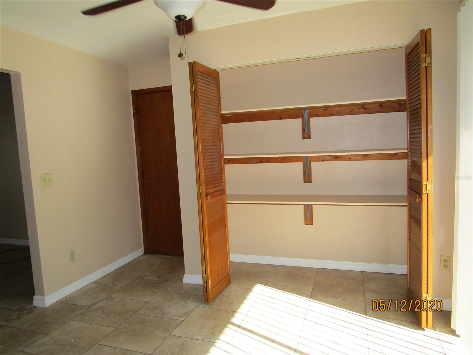 Florida Shores 01 - Residential Lease