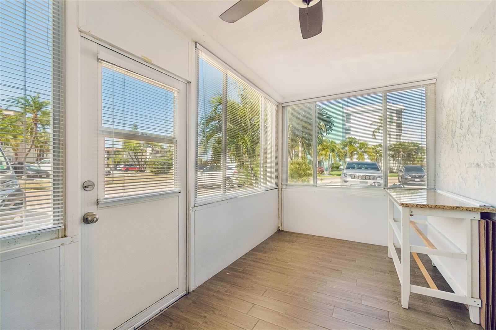 MOORINGS OF MAXIMO CONDO - Residential Lease