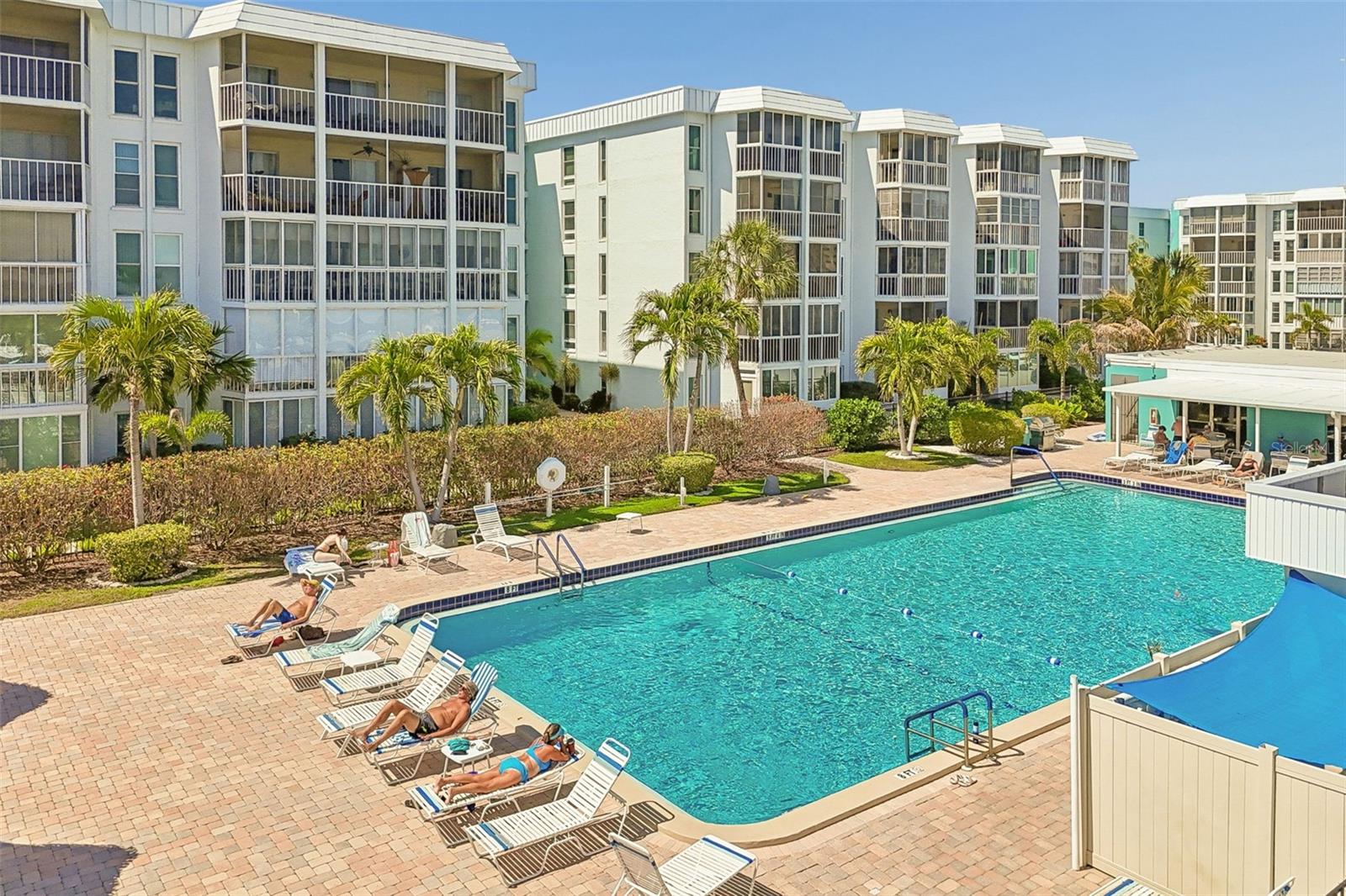 MOORINGS OF MAXIMO CONDO - Residential Lease