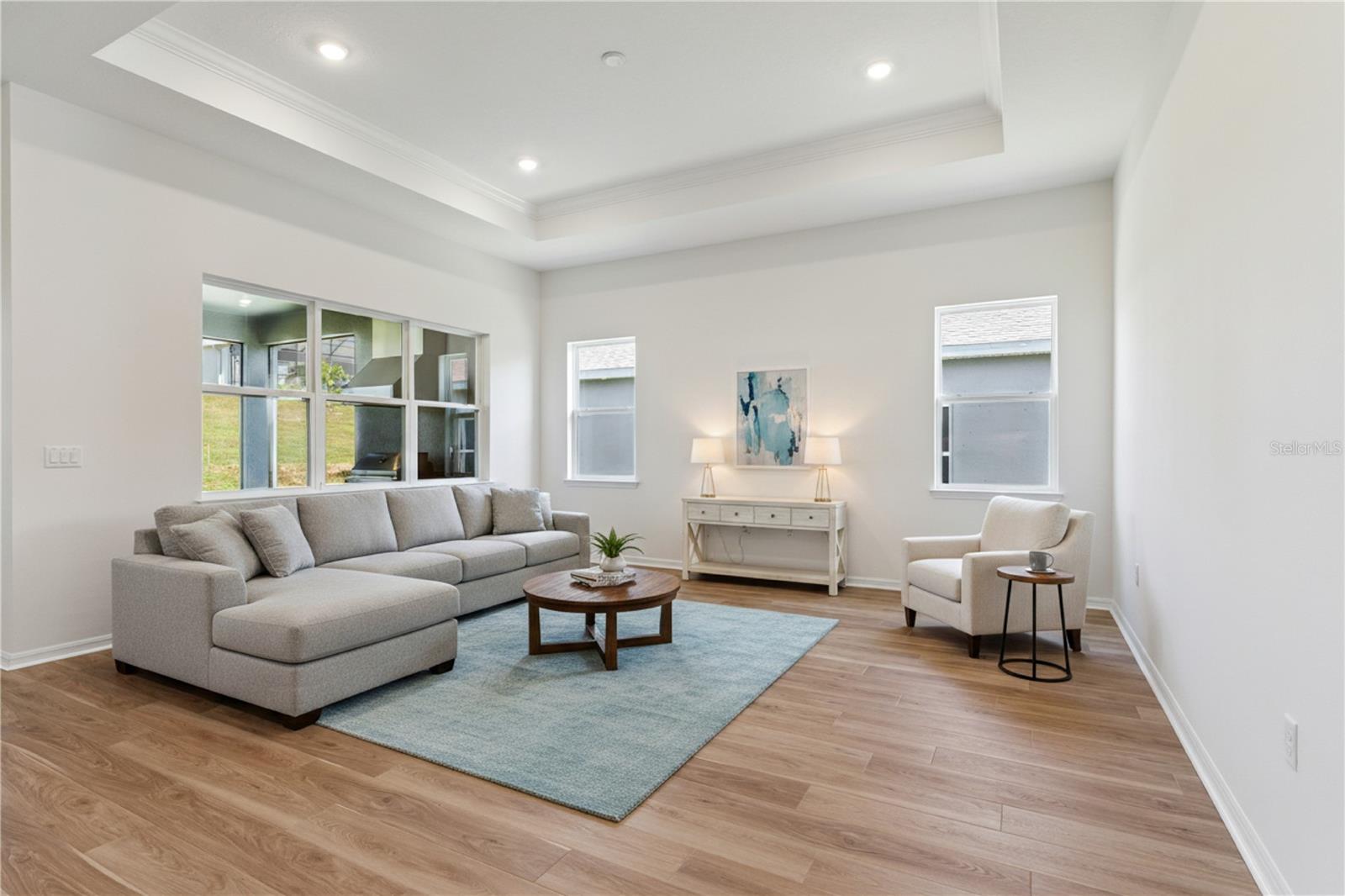 1552 SKYLINE HEIGHTS CIRCLE