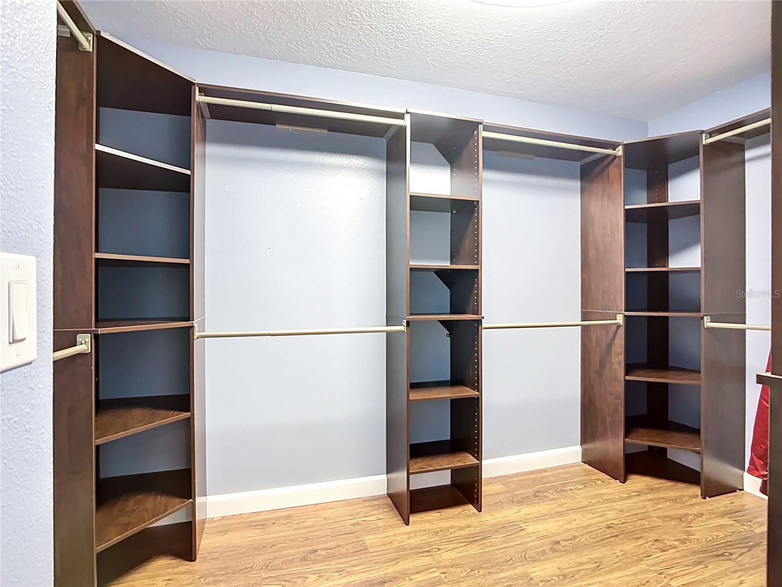 ASHTON POINTE - Residential