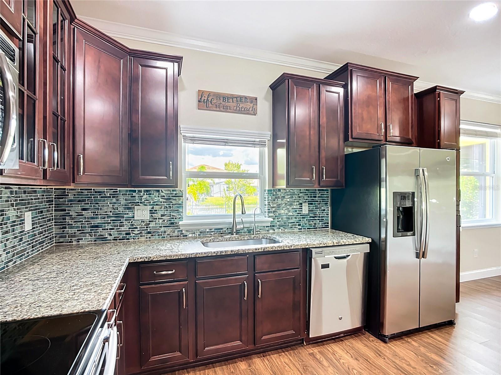 ASHTON POINTE - Residential