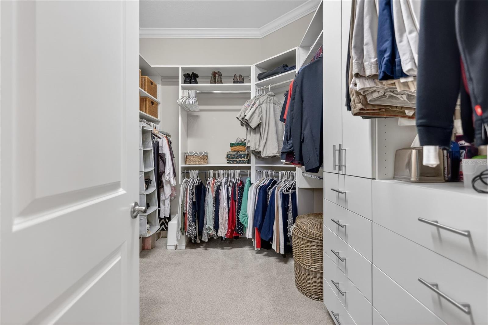 ESPLANADE PH I - Residential