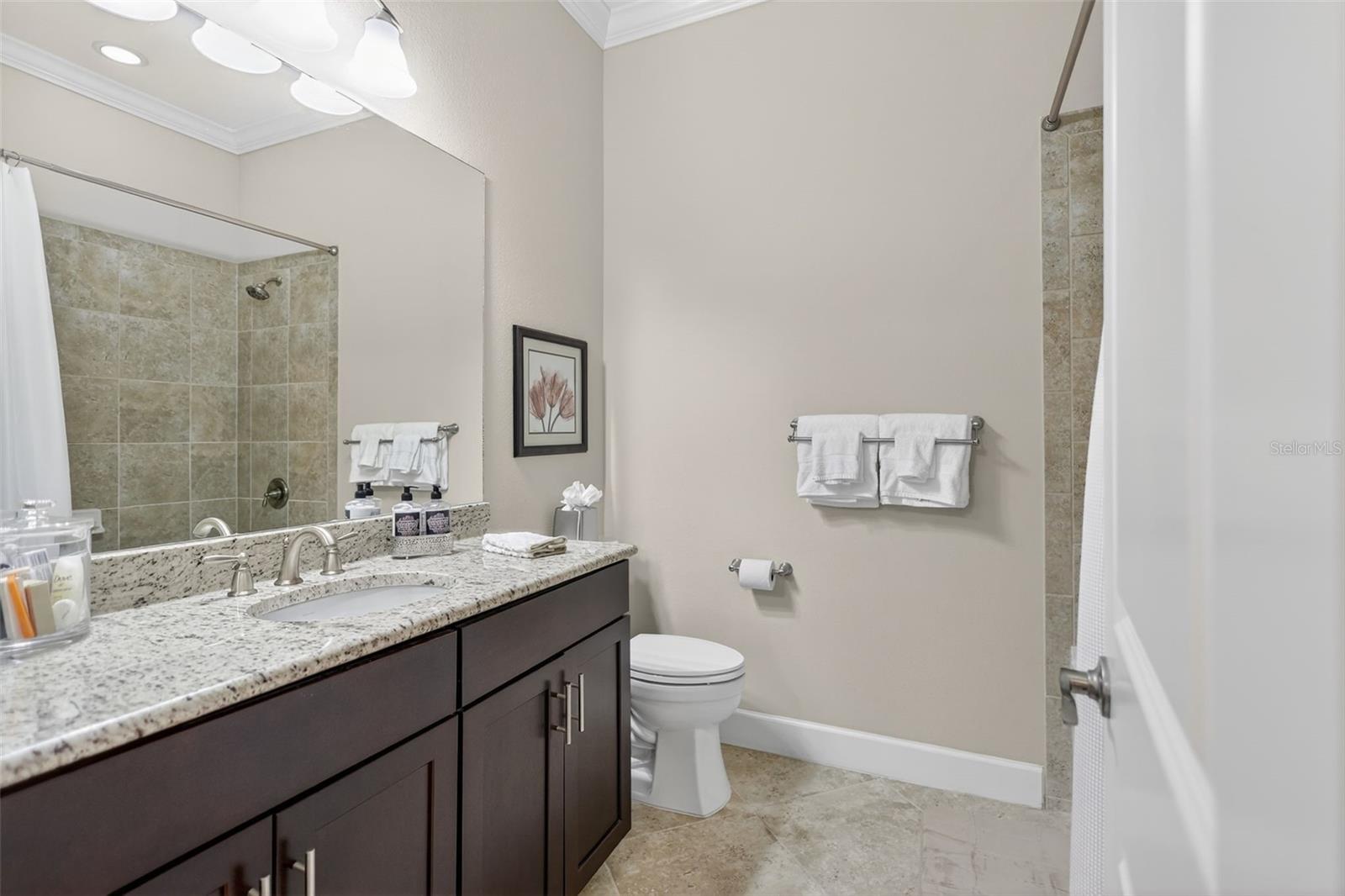 ESPLANADE PH I - Residential