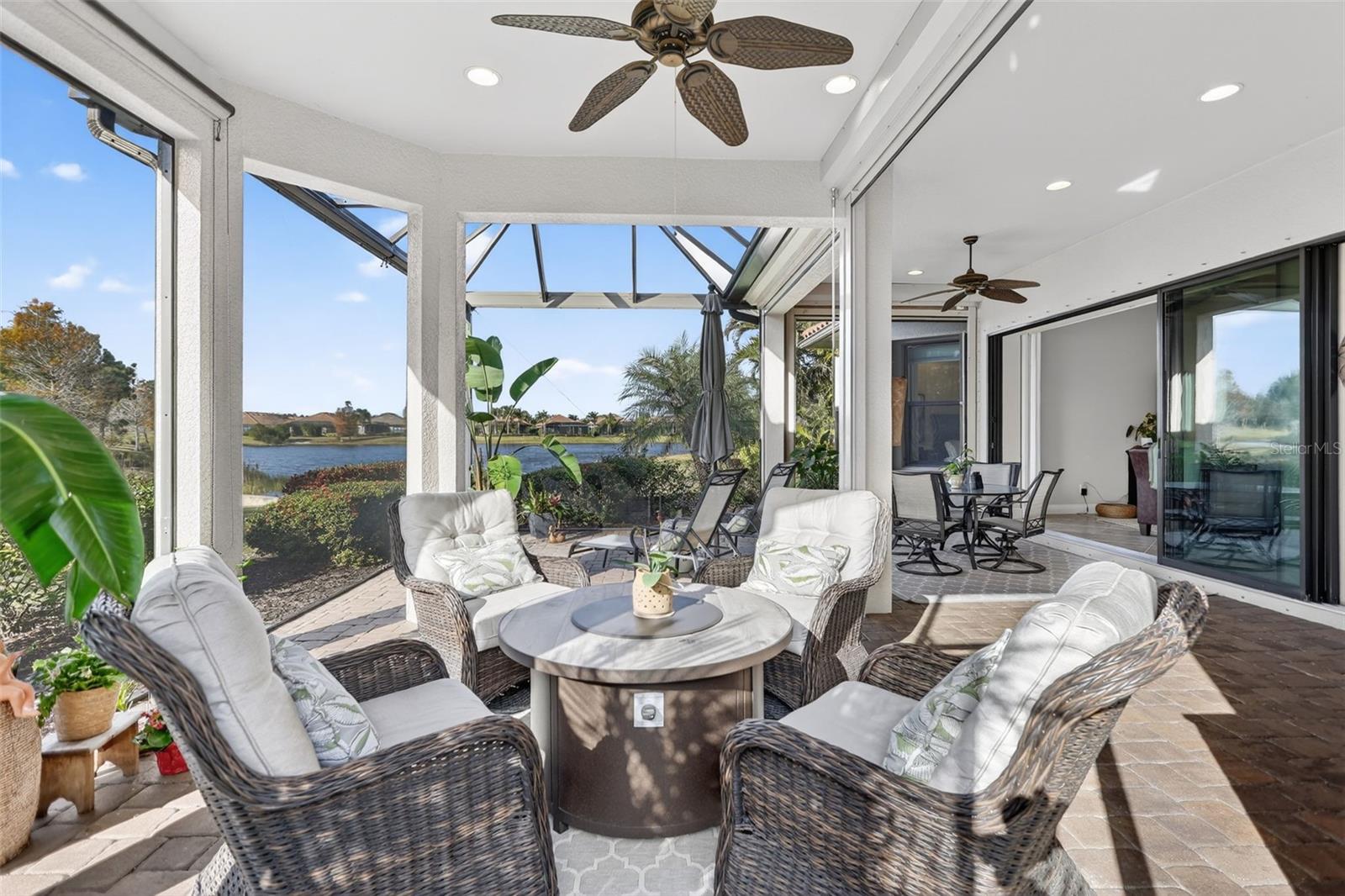 ESPLANADE PH I - Residential